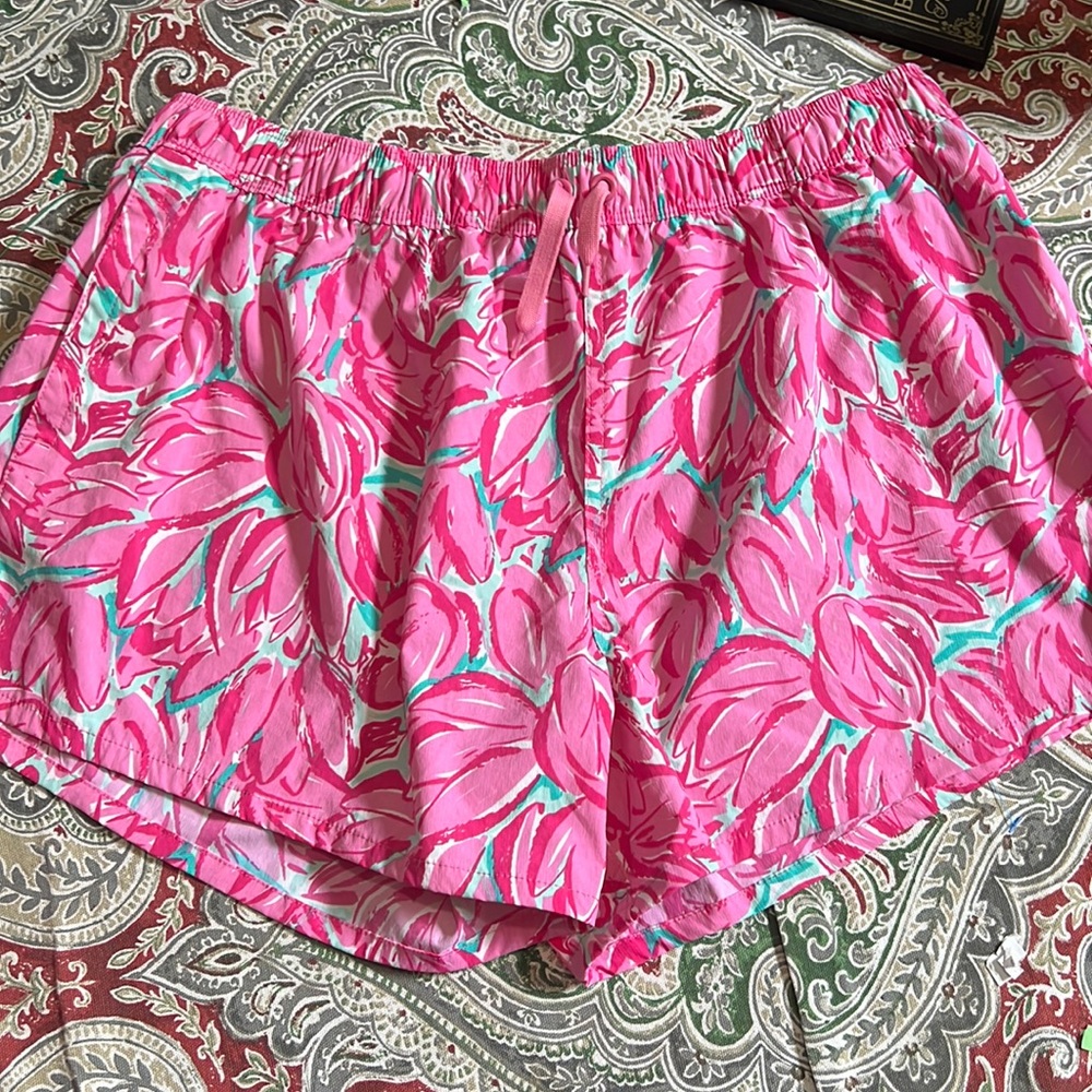 Lauren James athletic shorts